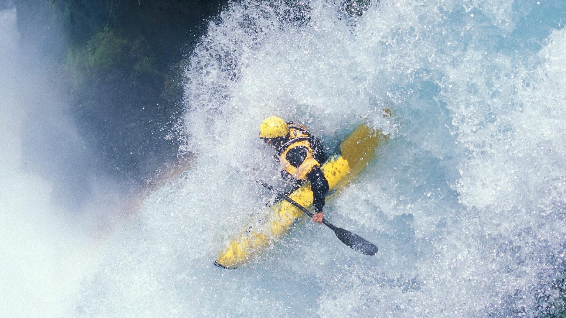 开云体育下载-“青少年足球技能大赛引爆现场，涌现多位潜力新秀”，青少年足球技术基础训练图解